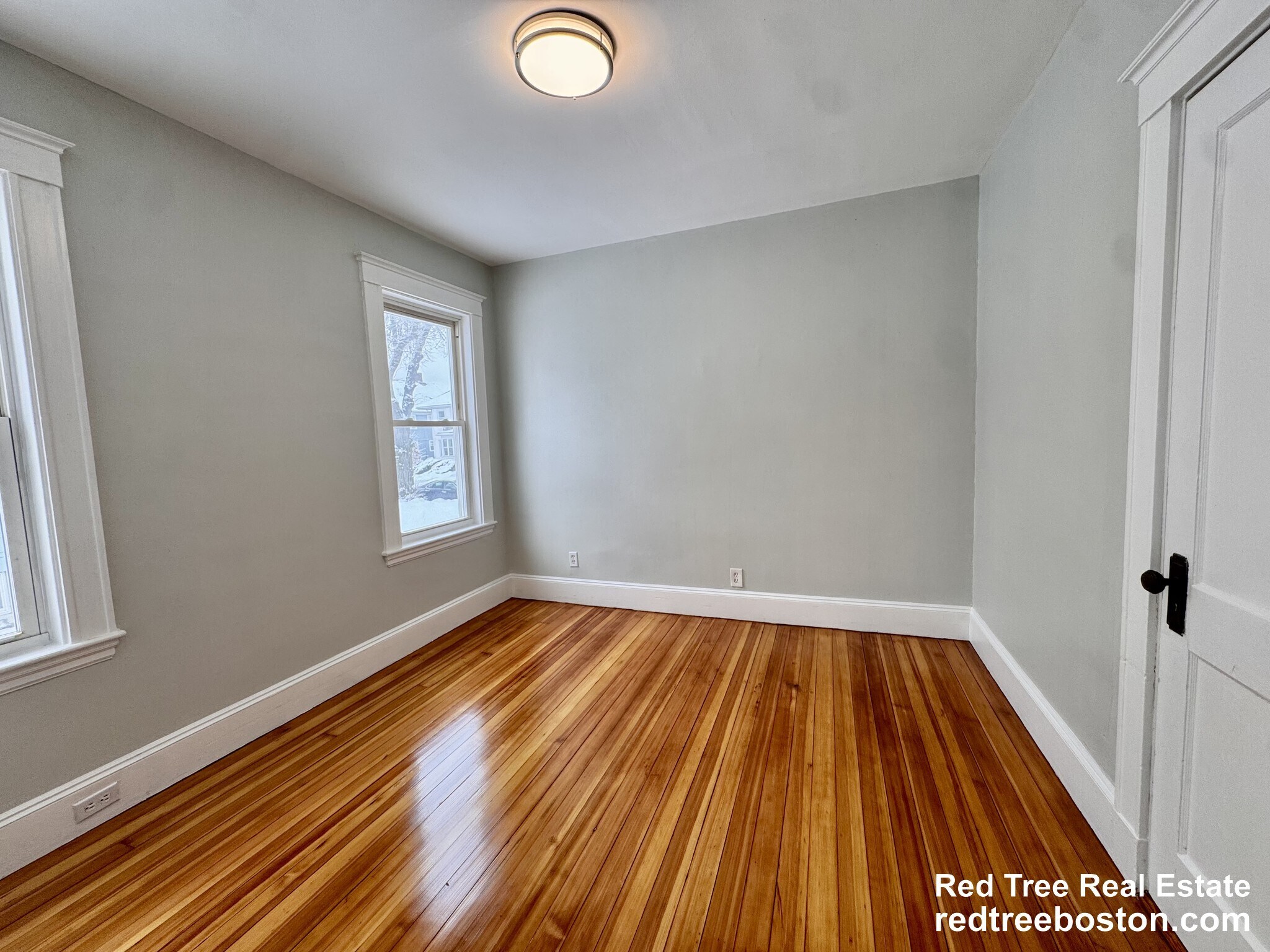 Building Photo - 129 Redlands Rd