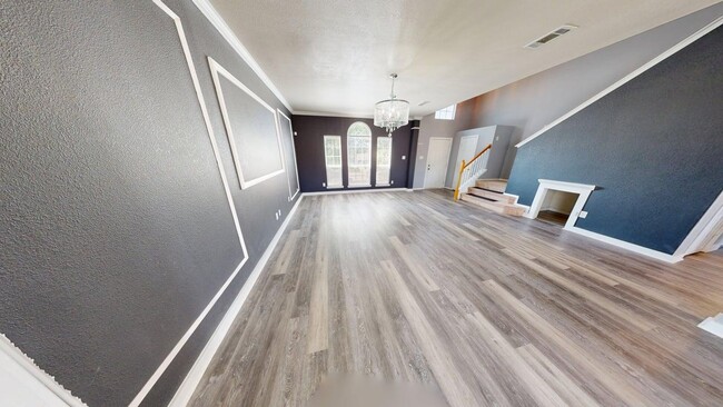 Building Photo - 701 Black Hills Trail