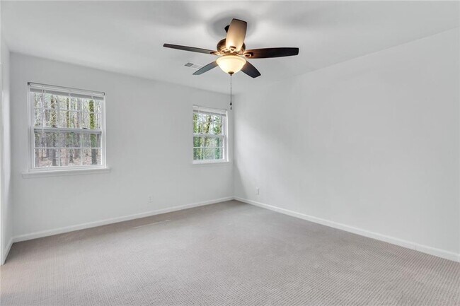 Building Photo - 2875 Webb Rd