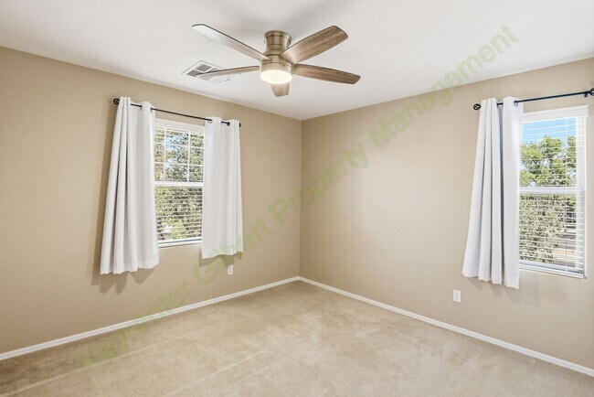 Building Photo - Beautiful Home in the Highly Desirable Lyon's Gate Community!