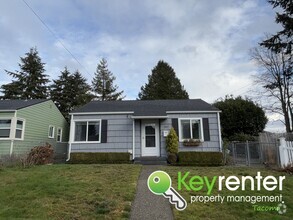 Building Photo - Beautiful bungalow home in Tacoma, WA!