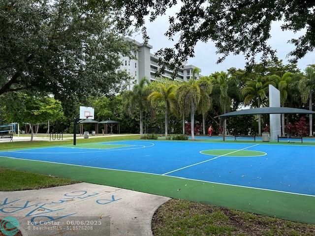 Building Photo - 3600 Oaks Clubhouse Dr