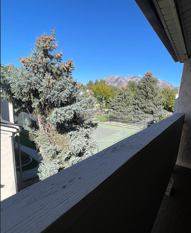 Building Photo - 953 Springcrest Ct