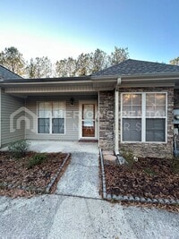 Building Photo - Townhome in Hoover, AL!!! Available to View with 48 Hour Notice!!!