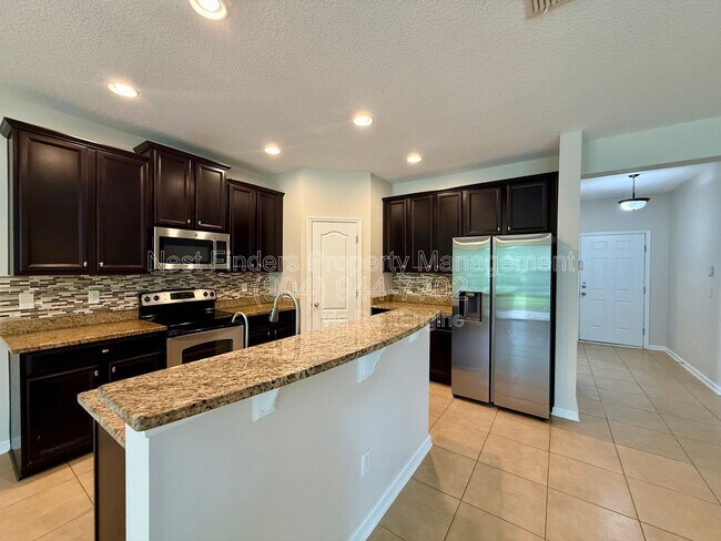 Building Photo - 145 Woodfield Ln