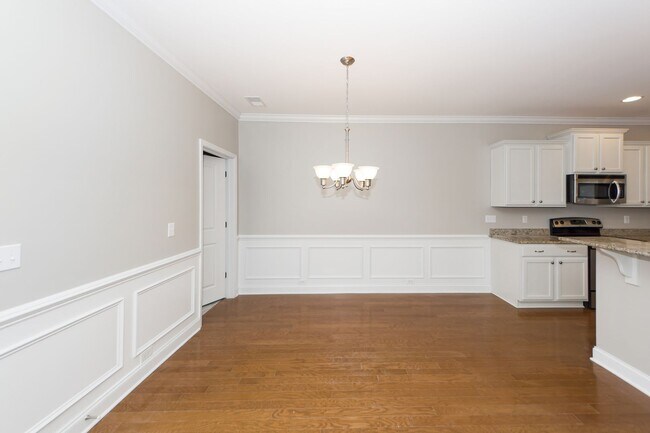 Building Photo - 4 Bedroom 3.5 Bath Townhouse in Kingsbridge at Park West - Mt Pleasant