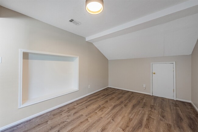 Building Photo - 5115 Cherrywood Ct