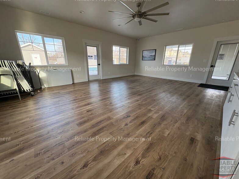 Building Photo - 1594 Hannah Ln