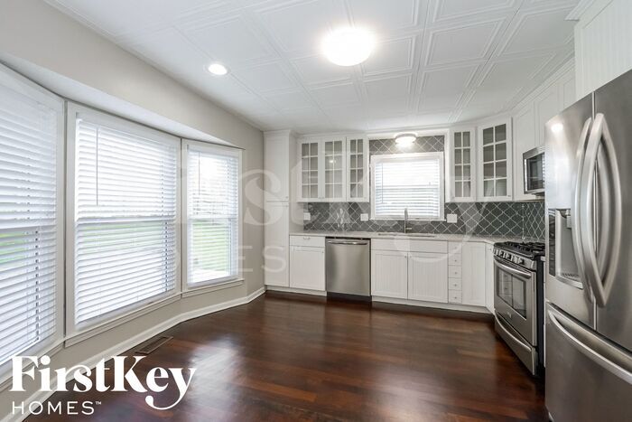 Building Photo - 1333 SW 21st St