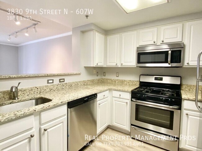 Building Photo - 3830 9th St N