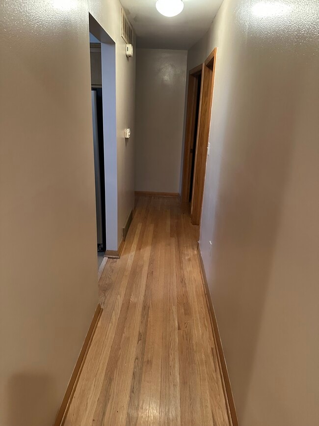 Building Photo - 6431 N 76th St