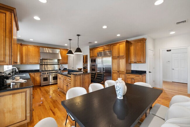 Building Photo - 45 Conklingtown Rd