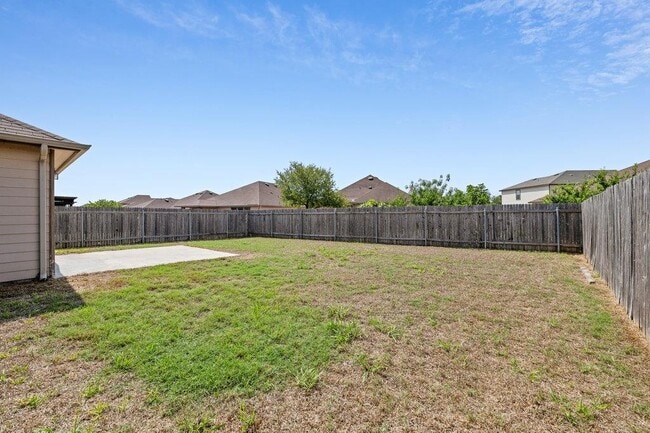Building Photo - 1001 Bethel Way