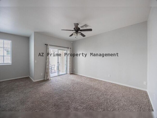 Building Photo - 7422 S 27th Way