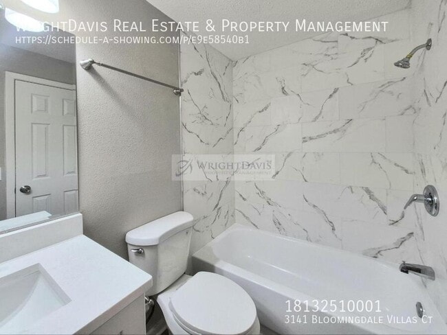 Building Photo - 3141 Bloomingdale Villas Ct