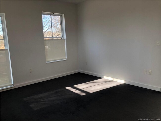 Building Photo - 22 Durham Rd