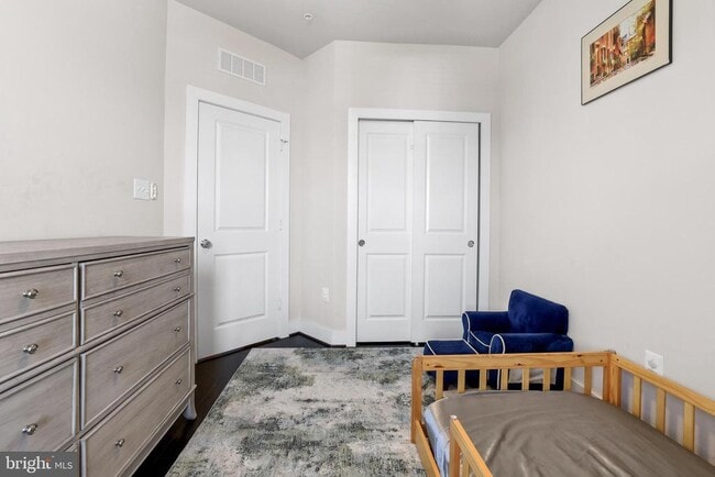 Building Photo - 1737 13th St S