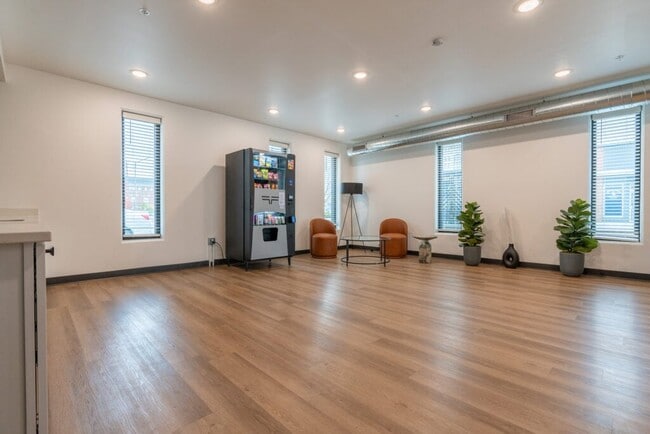 Building Photo - The Delaware: 2-Bedroom Apartment
