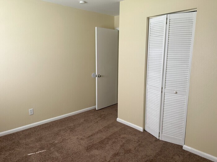 Building Photo - 3605 W Leila Ave