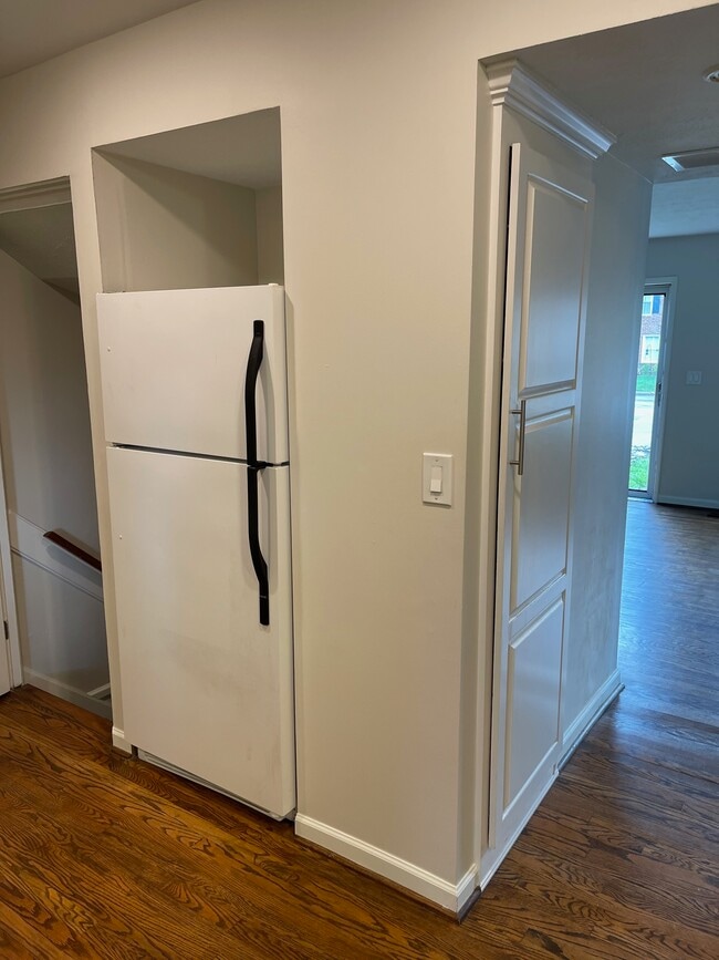 Building Photo - 2831 Bexley Ct