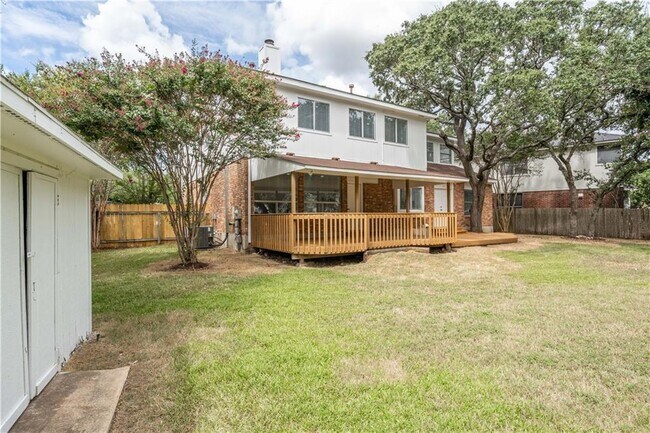 Building Photo - 15903 Cornerwood Ct