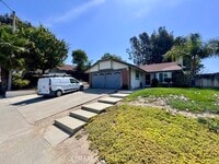Building Photo - 27196 Rainbow Creek Dr