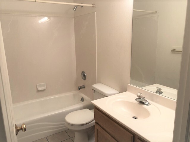 Master Bedroom bath - 885 E 350 N