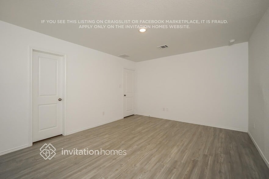 Building Photo - 125 Parish Ln