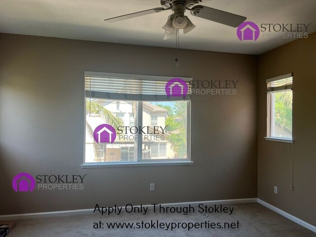 Building Photo - Stokley Properties Presents 123 Knights Bi...