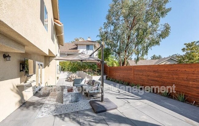 Building Photo - 5184 Churchwood Dr