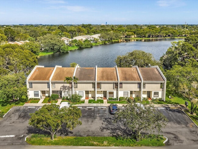 Building Photo - 1381 NW 99th Ave