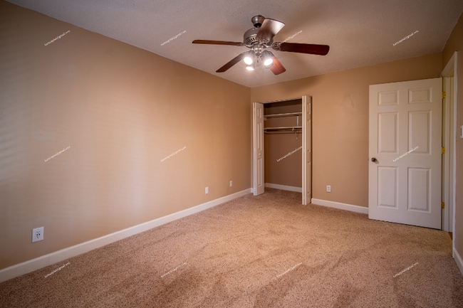 Building Photo - 8709 Olde Colony Trail