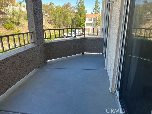 Building Photo - 1010 La Terraza Cir