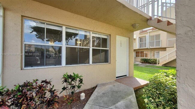 Building Photo - 8660 NW 5th Terrace