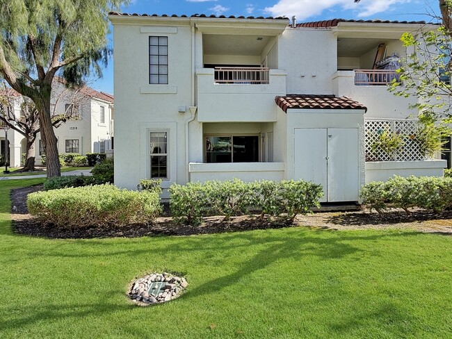 Building Photo - 13316 Caminito Ciera