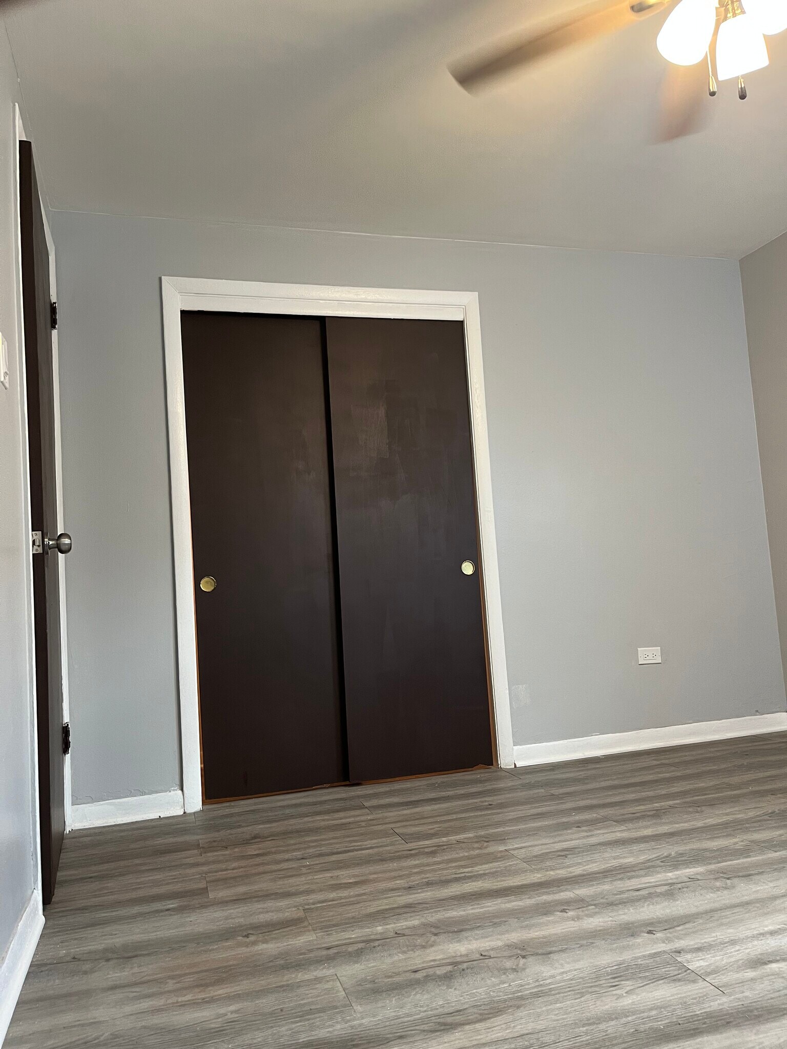 Building Photo - 3601 W 79th St