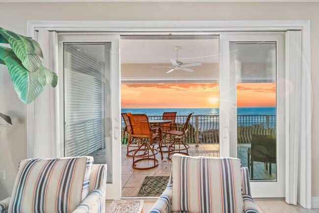 Building Photo - 6426 Gulf Dr