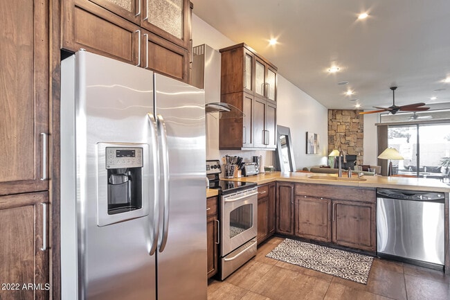 Building Photo - 7318 E Palo Verde Dr