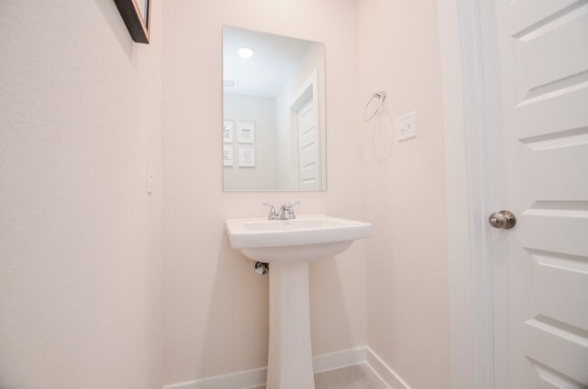 Building Photo - 7222 Allendale Arbor Ct