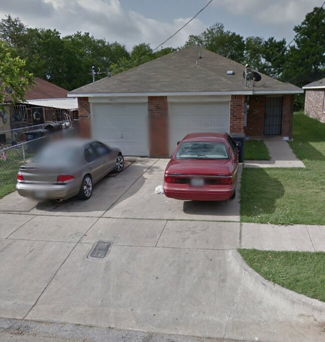 Primary Photo - 5112-5114 Chapman St