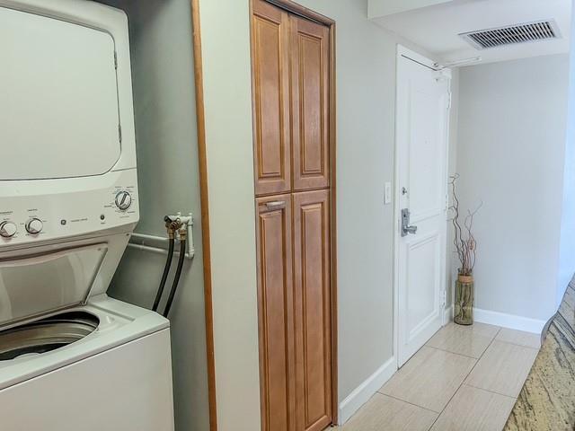 Building Photo - 3500 Galt Ocean Dr