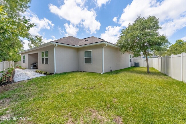 Building Photo - 12647 Julington Oaks Dr
