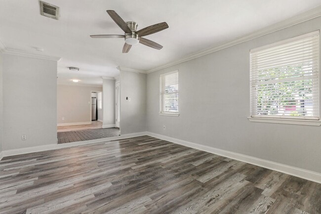 Building Photo - Back on the market! Better Price! Newly Renovated Metairie 3 Bedroom! Must See!