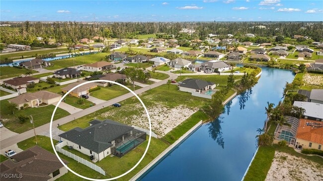 Building Photo - 1137 SW 18th Ct