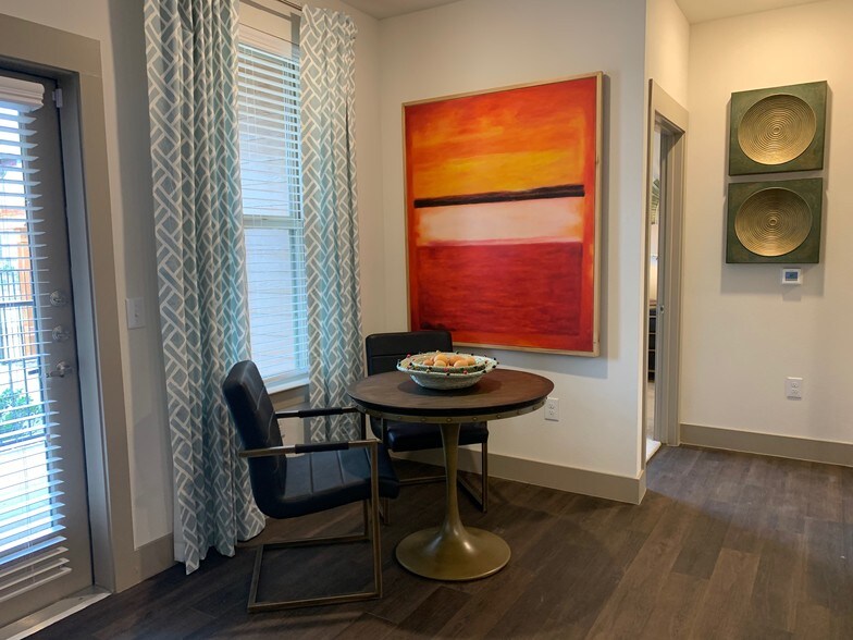 Building Photo - Parc at Windmill Farms