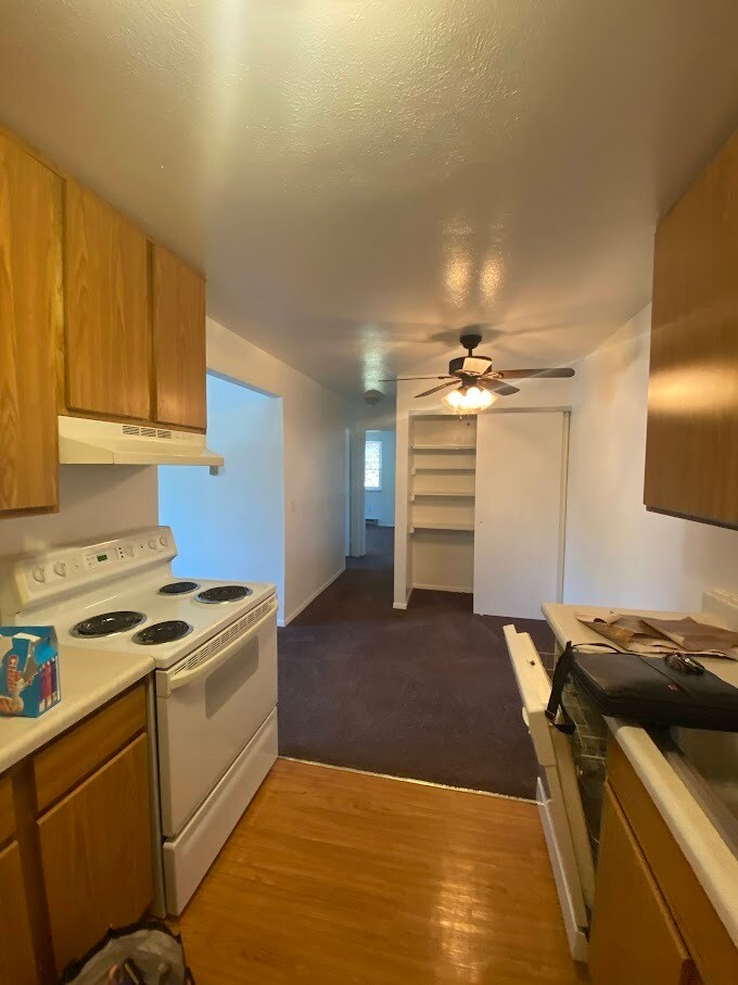 Building Photo - 7400 Crosscreek Dr
