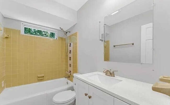 Building Photo - 3584 Preakness Dr