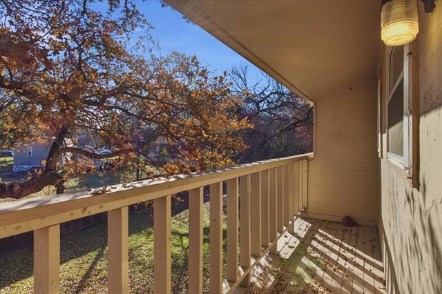 Building Photo - 1200 Tyra Ln