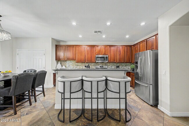 Building Photo - 5030 W St Kateri Dr