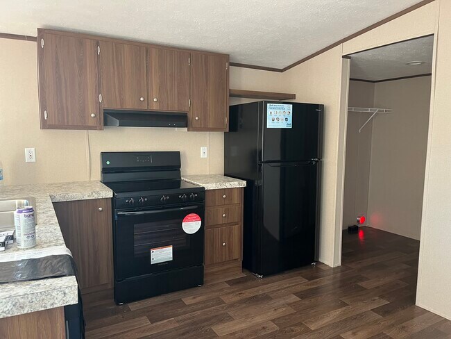 Building Photo - 181 Brookstone Vista Ln